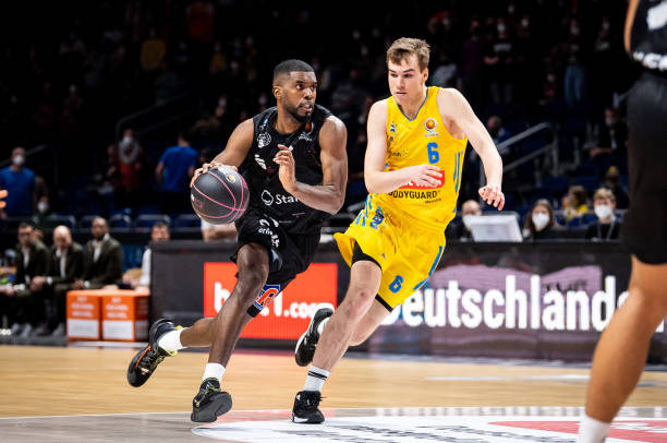 洲羽毛球的 洲羽毛球的