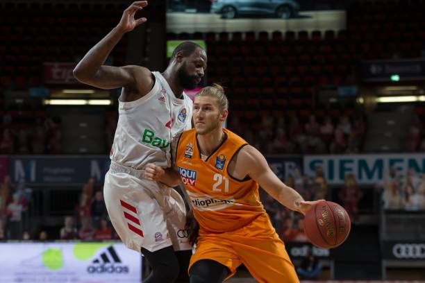 旧保持了接 旧保持了接